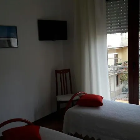 La Fontanella Couette-café Loceri