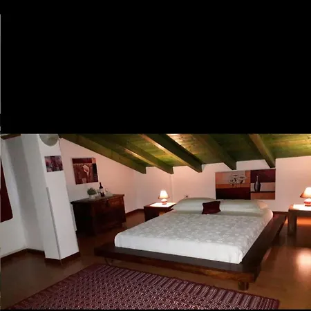 La Fontanella Couette-café Loceri